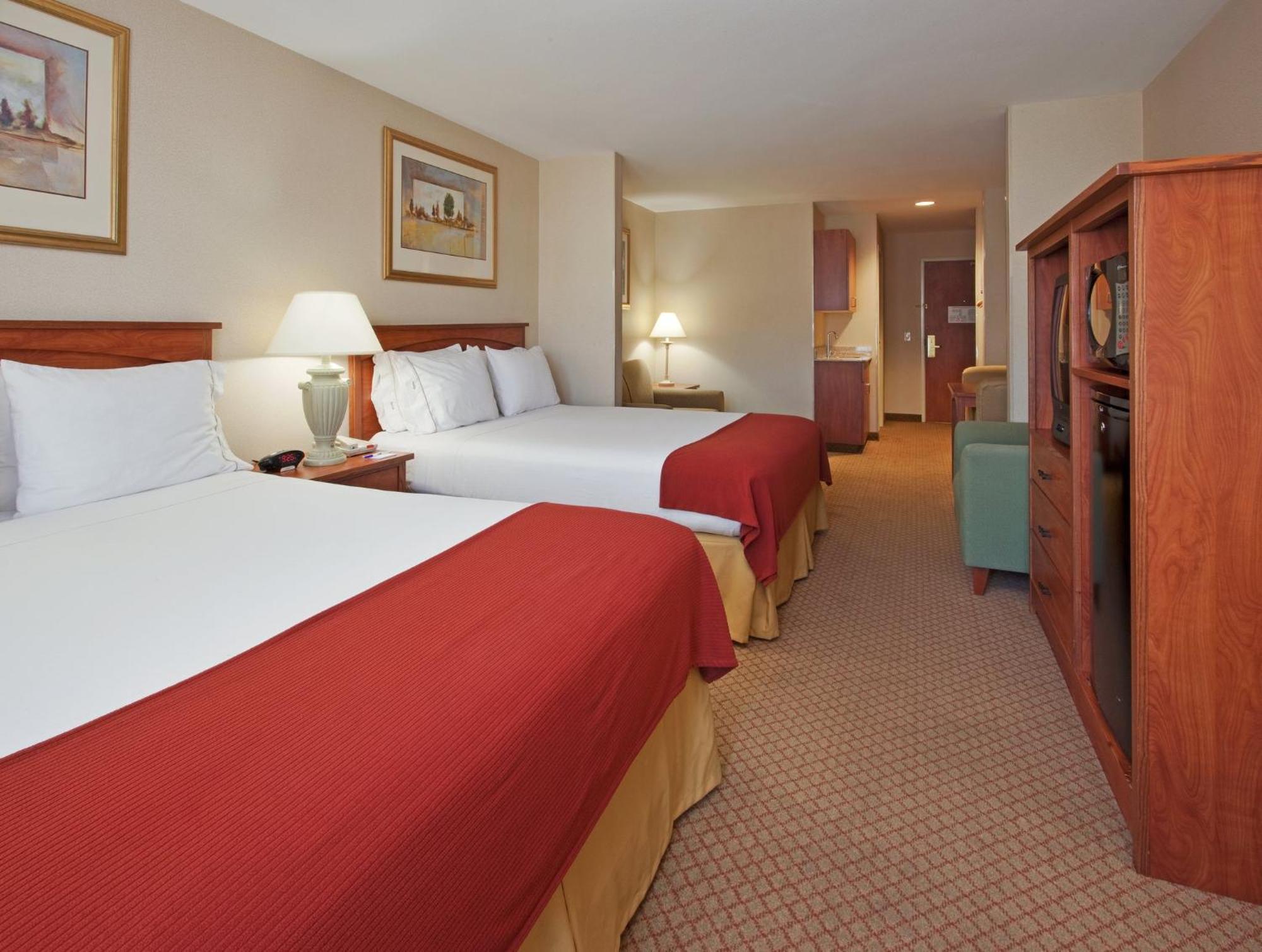 Holiday Inn Express Hotel & Suites Carson City By Ihg Exterior photo